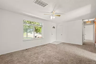 3034 S Laredo Circle, Aurora, CO 80013 - Photo 2