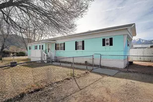 602 Vine St, Salida, CO 81201 - Photo 2