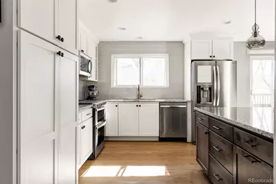 9098 W Chestnut Avenue, Littleton, CO 80128 - Photo 4