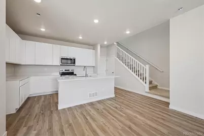 4593 N Versailles Street, Aurora, CO 80019 - Photo 4
