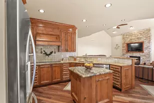 11102 Osage St, Northglenn, CO 80234 - Photo 16