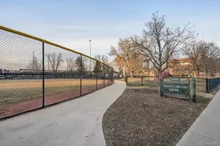 639 29th St, Denver, CO 80205 - Photo 20