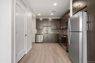 639 29th St, Denver, CO 80205 - Photo 4