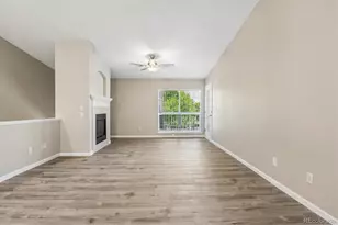 1404 Whitehall Dr, Longmont, CO 80504 - Photo 4