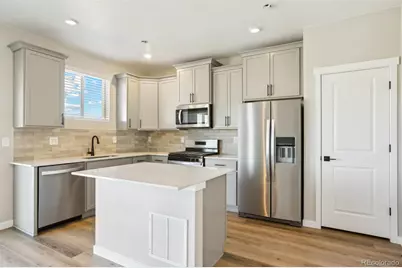 17881 East 94th Avenue, Commerce City, CO 80022 - Photo 6