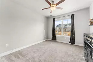 235 High Point Dr, Longmont, CO 80504 - Photo 14