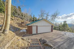 66 Lodgepole Cir, Evergreen, CO 80439 - Photo 4