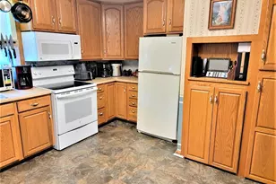 402 N Washington Ave, Fleming, CO 80728 - Photo 10