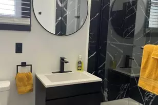 4001 S Acoma St, Englewood, CO 80110 - Photo 10