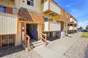 10211 Ura Ln, Denver, CO 80260 - Photo 6