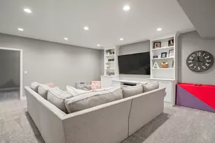 8375 Estes Park Ave, Littleton, CO 80125 - Photo 30