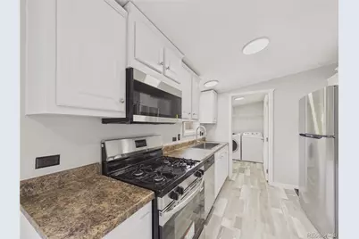 9400 Elm Court, Denver, CO 80260 - Photo 10