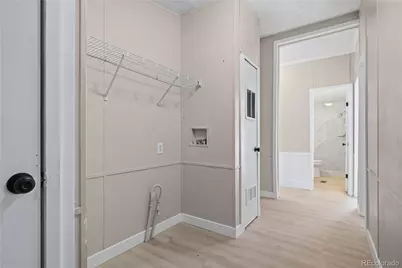 2885 E Mid Way Boulevard, Denver, CO 80234 - Photo 20