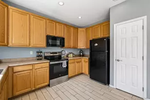16034 E 97th Ave, Commerce City, CO 80022 - Photo 10