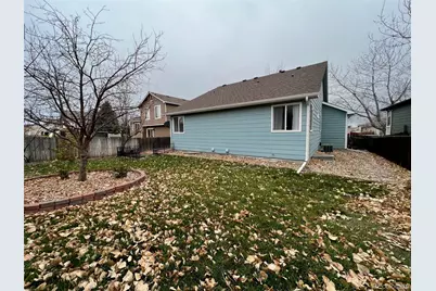 5184 S Liverpool Way, Aurora, CO 80015 - Photo 14