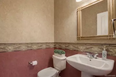 21032 E Greenwood Place, Aurora, CO 80013 - Photo 18