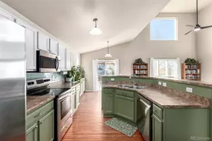 2917 S Lisbon Way, Aurora, CO 80013 - Photo 14