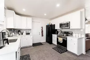 2118 S Mobile Way, Aurora, CO 80013 - Photo 14