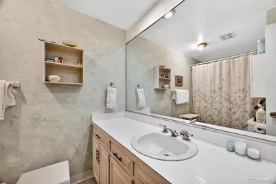 12386 E Bates Circle, Aurora, CO 80014 - Photo 26