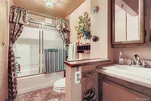 657 Meade St, Denver, CO 80204 - Photo 10