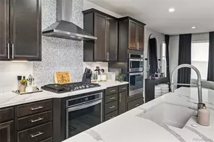 25537 E Alder Dr, Aurora, CO 80016 - Photo 10