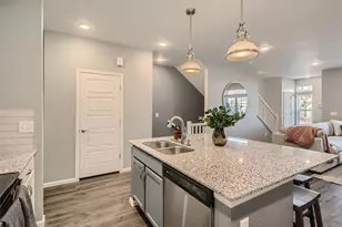 20000 E 40th Ave, Denver, CO 80249 - Photo 10
