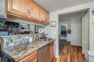 3041 S Ursula Cir, Aurora, CO 80014 - Photo 6