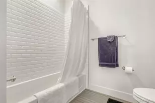 2530 Lawrence St, Denver, CO 80205 - Photo 22