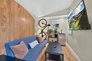 2060 S Franklin St, Denver, CO 80210 - Photo 36