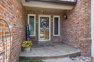 15730 E Powers Dr, Centennial, CO 80015 - Photo 4