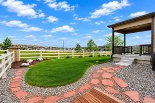 2001 Rosette Pl, Castle Rock, CO 80104 - Photo 28