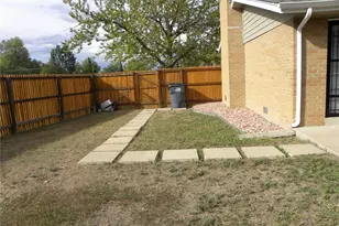 13204 E Parkview Dr, Aurora, CO 80011 - Photo 12