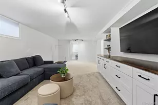 2890 S Hudson St, Denver, CO 80222 - Photo 16