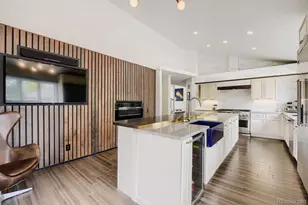 6556 S Adams Ct, Littleton, CO 80121 - Photo 8