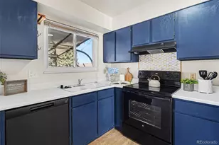1632 S Rifle St, Aurora, CO 80017 - Photo 1