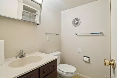 12238 W 70th Avenue, Arvada, CO 80004 - Photo 34