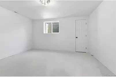 4482 Fairplay Way, Denver, CO 80239 - Photo 18