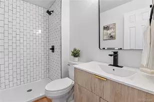 4482 Fairplay Wy, Denver, CO 80239 - Photo 10