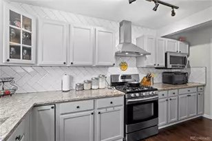 2212 Hyacinth Rd, Littleton, CO 80129 - Photo 14