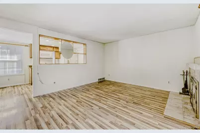 2005 S Helena Street #C, Aurora, CO 80013 - Photo 4