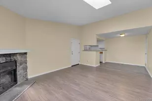 908 S Walden Way, Aurora, CO 80017 - Photo 4