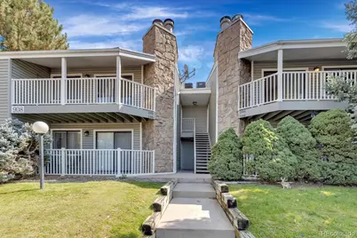 908 S Walden Way #206, Aurora, CO 80017 - Photo 2