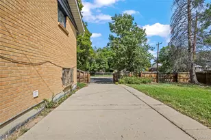 390 Scranton St, Aurora, CO 80011 - Photo 18