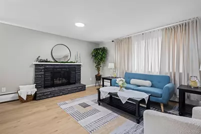 390 Scranton Street, Aurora, CO 80011 - Photo 2