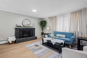 390 Scranton St, Aurora, CO 80011 - Photo 2