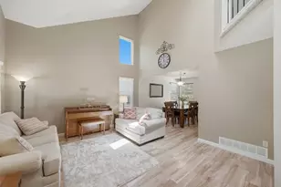 7977 W Morraine Dr, Littleton, CO 80128 - Photo 6
