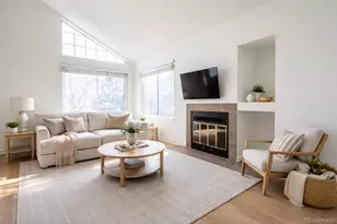 886 S Reed Ct, Lakewood, CO 80226 - Photo 4