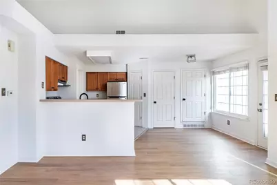 886 S Reed Court #H, Lakewood, CO 80226 - Photo 2