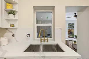 934 S Washington St, Denver, CO 80209 - Photo 16