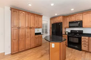 8145 S Syracuse St, Centennial, CO 80112 - Photo 20